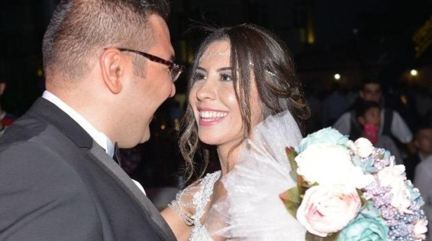 Basın Ve Halkla İlişkiler M&uuml;d&uuml;r&uuml; Demir&rsquo;in Mutlu G&uuml;n&uuml;