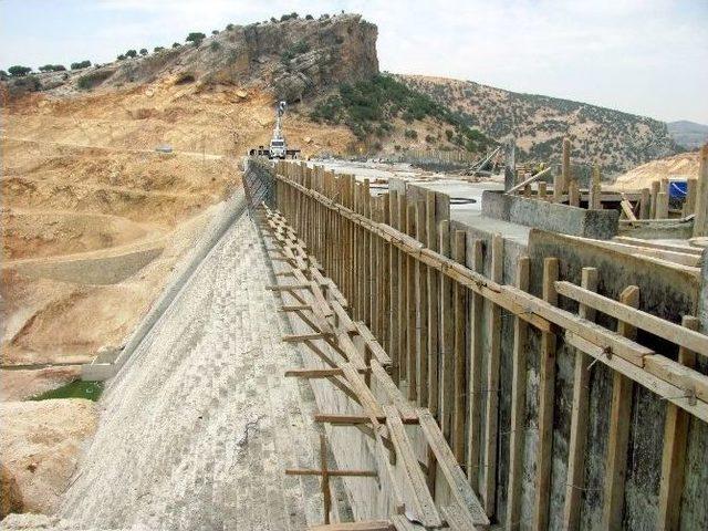 Yapımı Yılan Hikayesine Dönen Ardıl Barajı İnşaatında Sona Gelindi