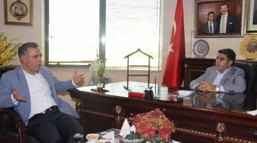 Ak Partili Bal, Oda Ve Borsaları Ziyaret Etti