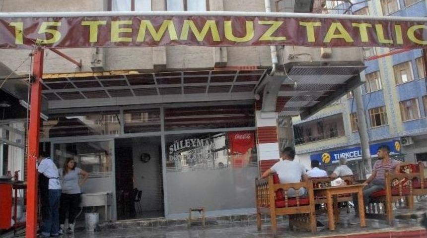 Diyarbakırlı Esnaf, İş Yerinin Adını ’15 Temmuz’ Olarak Değiştirdi