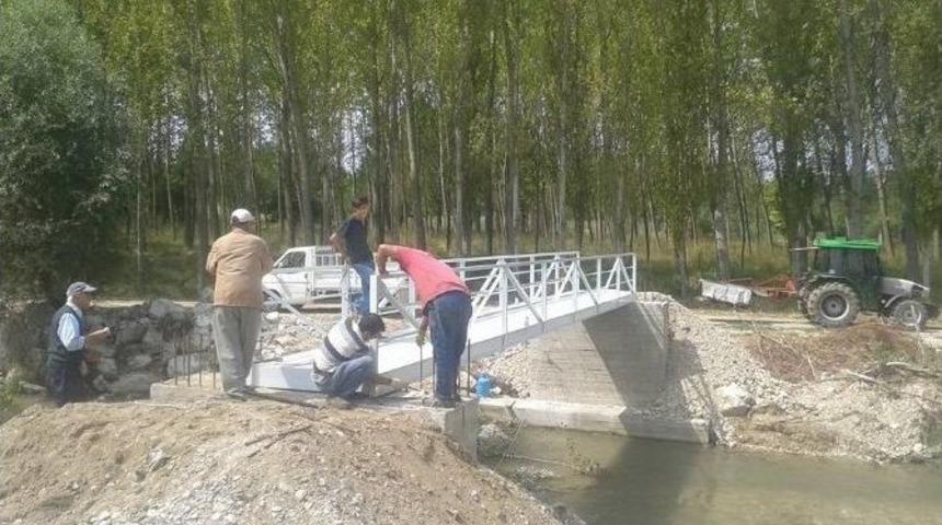 Hisarcıklı Hayırsever K&ouml;pr&uuml; Yaptırdı