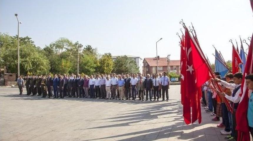Ahlat&rsquo;ta 30 Ağustos Zafer Bayramı