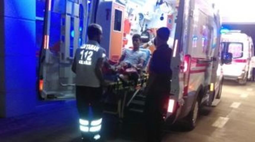 Otomobilin &Ccedil;arptığı Yaya Yaralandı