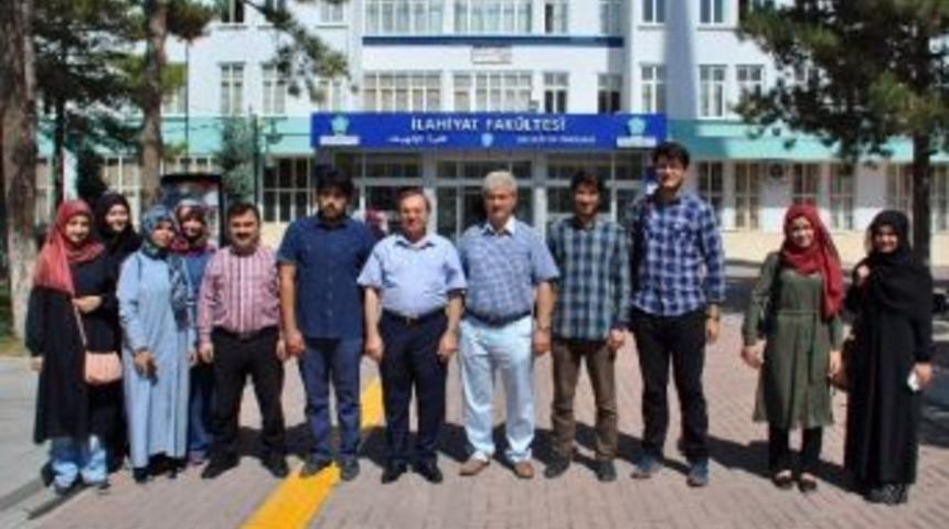 &Uuml;rd&uuml;n&rsquo;e Giden Ne&uuml; &Ouml;ğrencileri Dil Kursunu Başarıyla Tamamladı