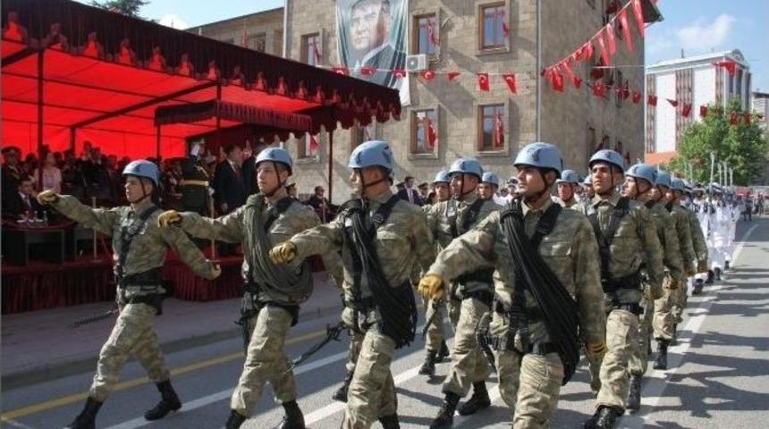 Isparta’da 30 Ağustos Zafer Bayramı Kutlandı