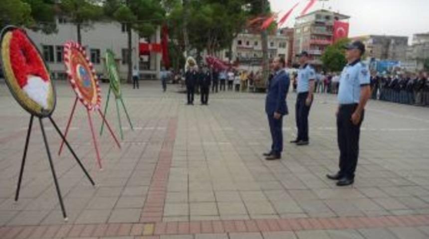 &Uuml;nye&rsquo;de 30 Ağustos Kutlaması