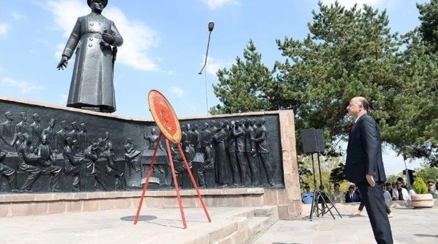 Erzurum&rsquo;da 30 Ağustos Zafer Bayramı T&ouml;renlerle Kutlandı