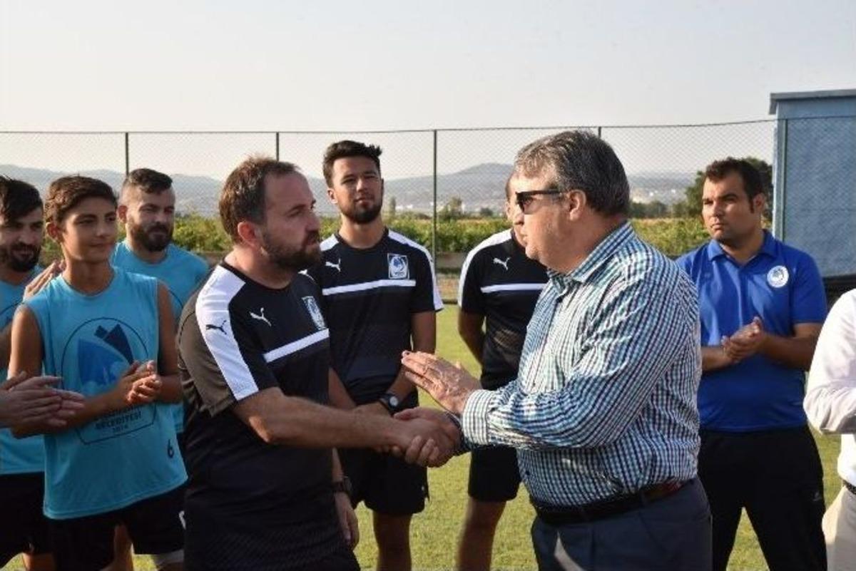 Yunusemre Belediyespor Sezonu A&ccedil;tı