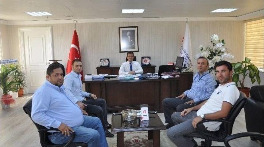 Başkan Tugay&rsquo;dan Vergi Dairesi Başkanı G&uuml;ng&ouml;r&rsquo;e Ziyaret