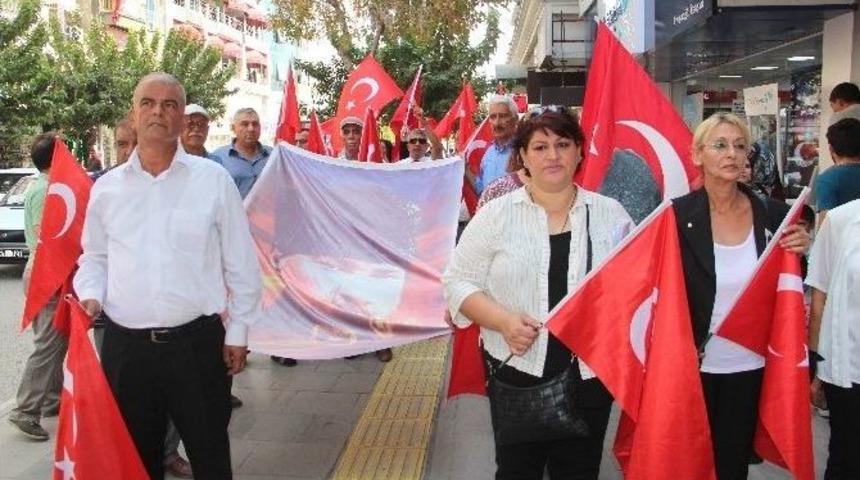 Elazığ&rsquo;da Zafer Y&uuml;r&uuml;y&uuml;ş&uuml; D&uuml;zenlendi