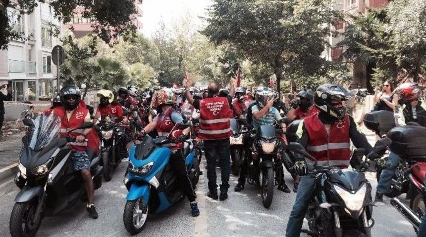 Bin 400 Motosikletle 30 Ağustos Zafer Bayramı Korteji