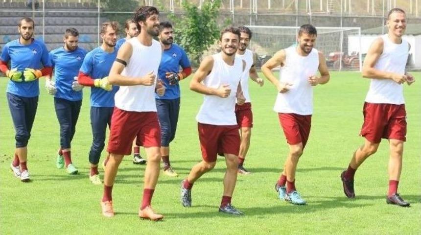1461 Trabzon G&uuml;m&uuml;şhanespor Ma&ccedil;ı Hazırlıklarını S&uuml;rd&uuml;r&uuml;yor