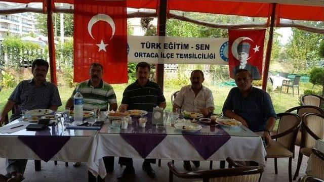 Mhp’li Erdoğan: “yılan Neredeyse Başı Ezilmeli”