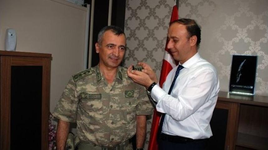 İl Jandarma Komutanı Yarbay Ercan Atasoy &lsquo;albay&rsquo; R&uuml;tbesini Taktı