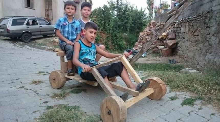 Dijitalden Bıkan &Ccedil;ocuklar Eski Oyunlara Y&ouml;neldi