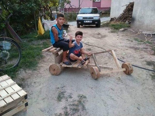 Dijitalden Bıkan Çocuklar Eski Oyunlara Yöneldi