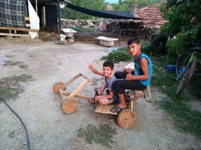 Dijitalden Bıkan Çocuklar Eski Oyunlara Yöneldi