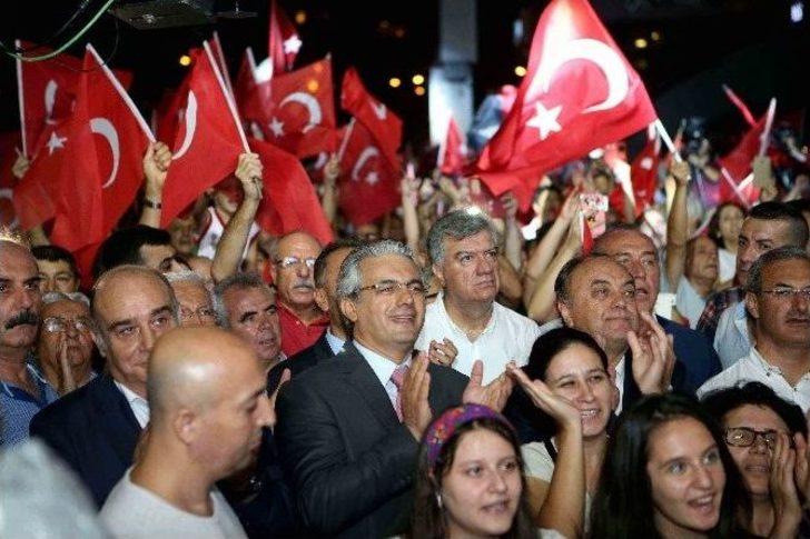 Karşıyaka’da 30 Ağustos’a Coşkulu Kutlama G1