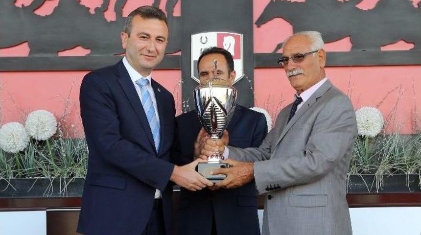 Başkanlık Koşusunda Zafer Nurhanbey&rsquo;in