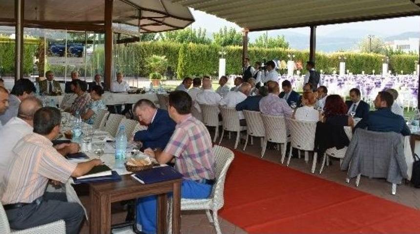 Vali &Ccedil;i&ccedil;ek: &ldquo;i&ccedil; Turizm Dış Turizm Kadar &Ouml;nemli&rdquo;
