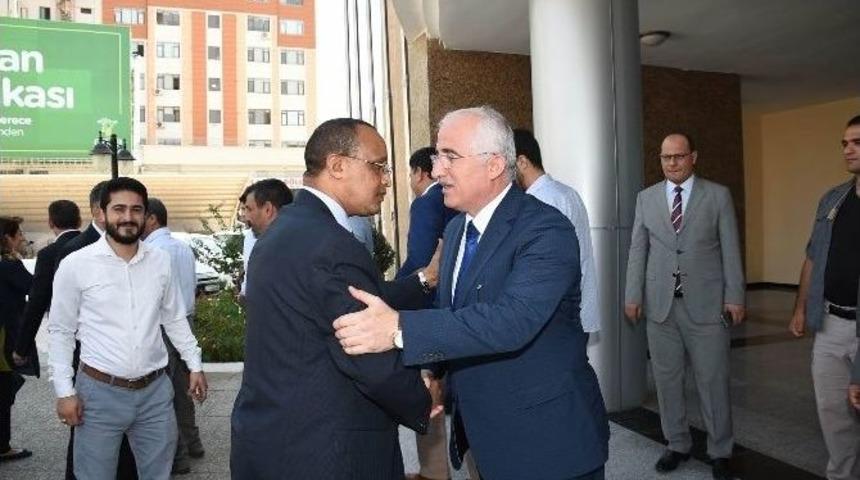 Kenyalı Vali Nathif J. Adam&rsquo;dan, Şanlıurfa Valisi Tuna&rsquo;ya Ziyaret