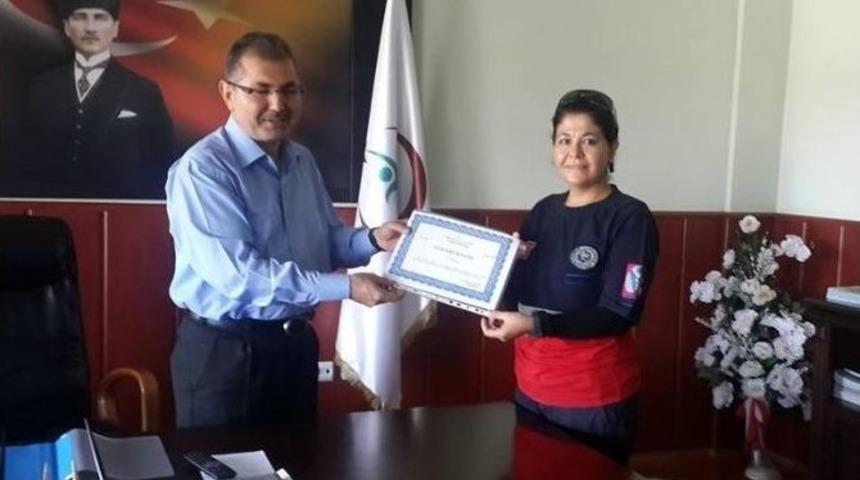 Umke Personeline Teşekk&uuml;r Belgesi