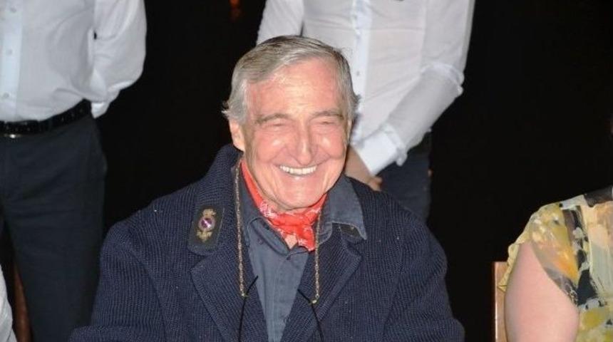 Rahmi Ko&ccedil;&rsquo;tan Ayvalıklı Personeline Geleneksel Akşam Yemeği