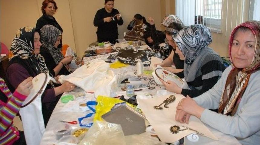 80 Branşta 16 Merkezde Mesleki Eğitim Kursları