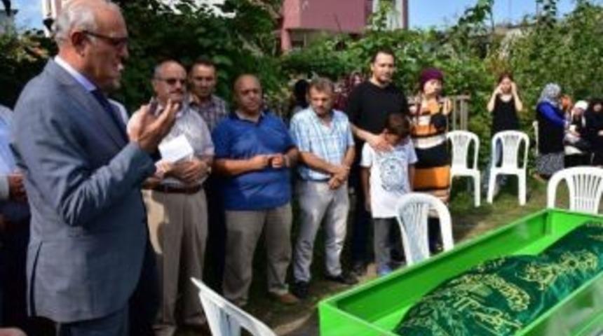 Adnan Kahveci&rsquo;nin Ağabeyi Vefat Etti