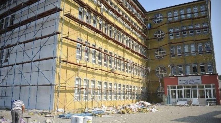 Ahmet Erdoğan Sağlık Hizmetleri Meslek Y&uuml;ksekokulu Yeni Eğitim-&ouml;ğretim Yılına Hazır