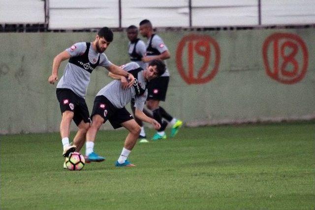 Adanaspor’un Yeni Teknik Direktörü Krunoslav Jurcic Kente Geldi