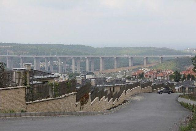 (özel Haber) Yavuz Sultan Selim Köprüsü Ve Otoyolu, Bölgedeki Konut Fiyatlarını Artırdı