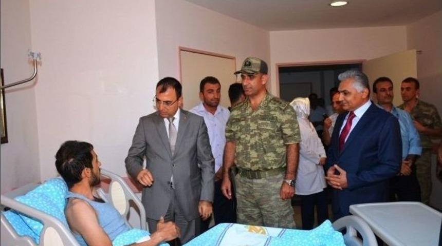 Vali Toprak&rsquo;tan Gaziye Ge&ccedil;miş Olsun Ziyareti