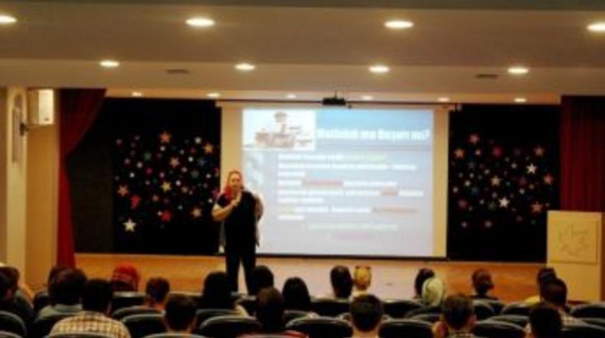 &Ccedil;ınar Koleji&rsquo;nde Hizmet İ&ccedil;i Eğitim Programı Başladı