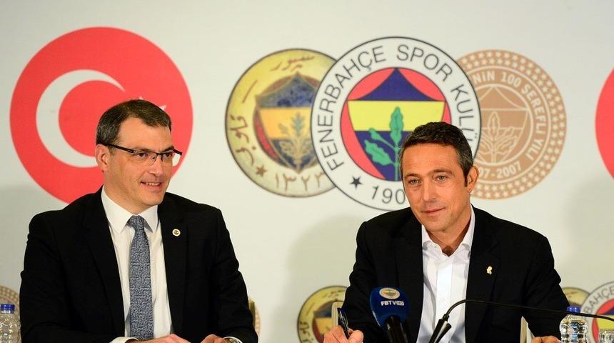 Ali Koç'tan Comolli'ye Marco Fabian fırçası!