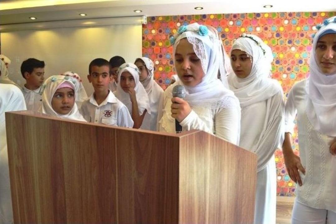 Altonoluk&rsquo;ta Minik Dillerden D&ouml;k&uuml;len Dularda Şehit Ve Gaziler Vardı