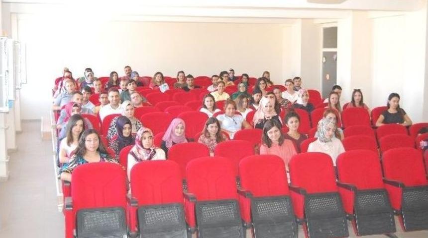 G&uuml;roymak&rsquo;ta Aday &Ouml;ğretmenlere Seminer