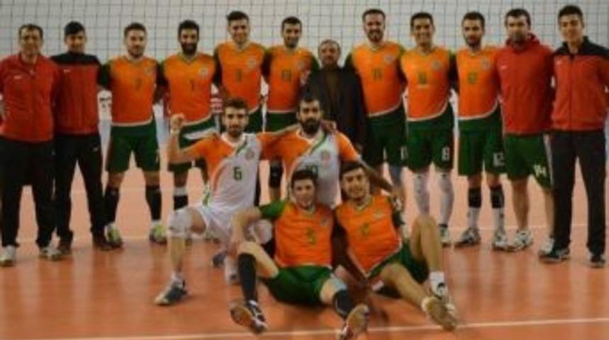 Malatya B&uuml;y&uuml;kşehir Voleybolda Hedef B&uuml;y&uuml;tt&uuml;