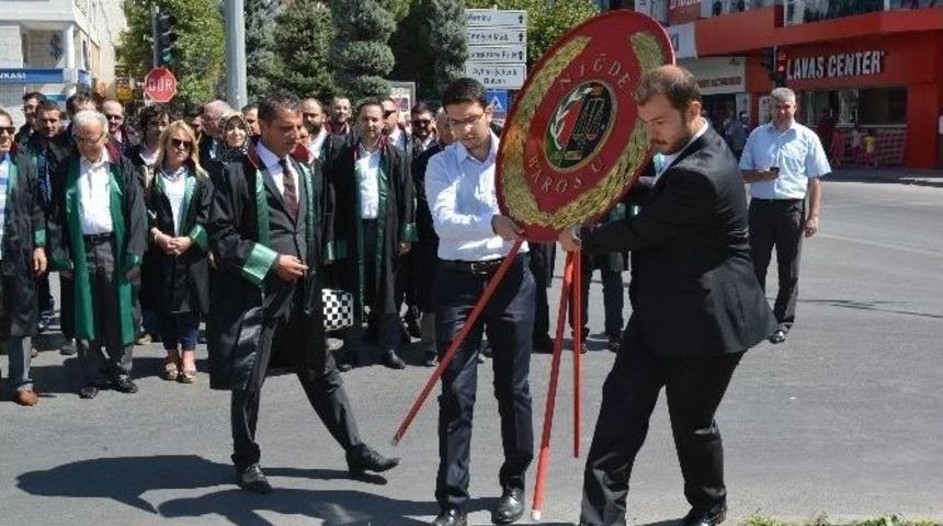 Adli Yıl A&ccedil;ılışı Nedeniyle &Ccedil;elenk Sunma T&ouml;reni D&uuml;zenlebdi