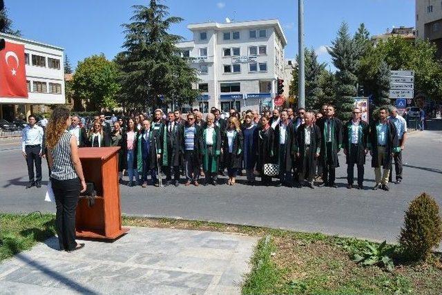 Adli Yıl Açılışı Nedeniyle Çelenk Sunma Töreni Düzenlebdi