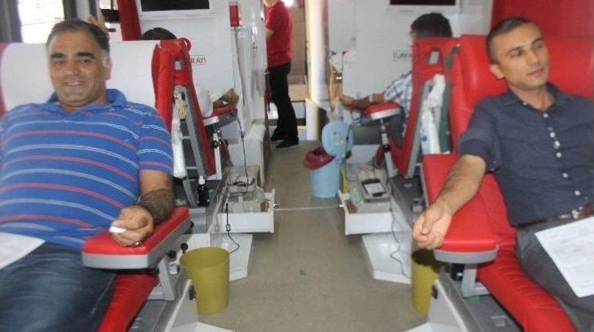 Osmaneli&rsquo;de Kan Bağışı Kampanyası D&uuml;zenlendi