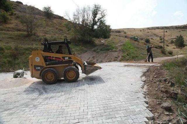 Odunpazarı Belediyesi Eşenkara Sokaklarını Yenileniyor