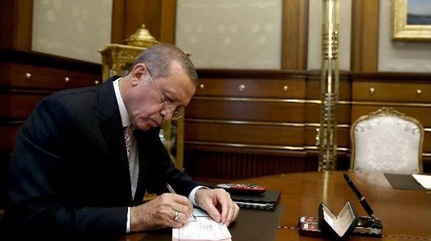 Cumhurbaşkanı Erdoğan, Diyanet Vakfı&rsquo;na Kurban Bağışında Bulundu
