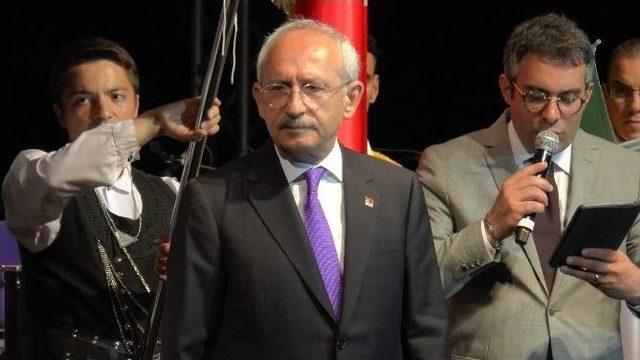 Kılıçdaroğlu Şehit Aileleriyle Bir Araya Geldi