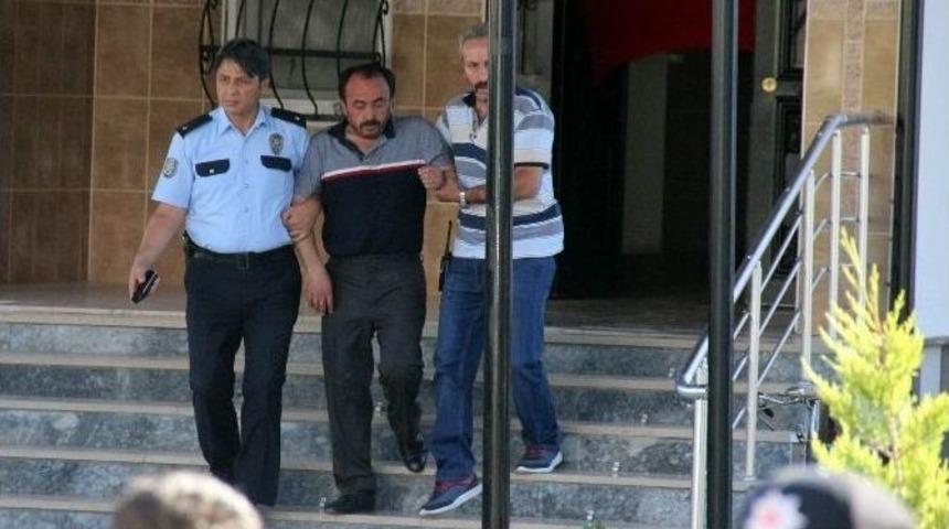 İntihara Teşebb&uuml;s Eden Şahsı Polis Kurtardı