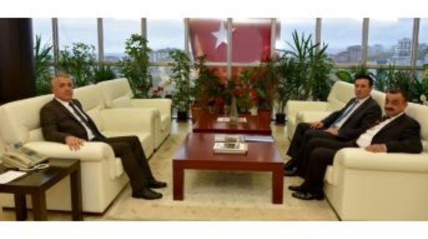 Yavuz Ve Alver&rsquo;den Bilgi&ccedil;&rsquo;e Ziyaret