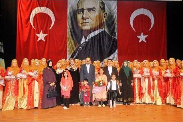 Bayburt’ta İcazet Töreni Ve Taç Giyme Merasimi