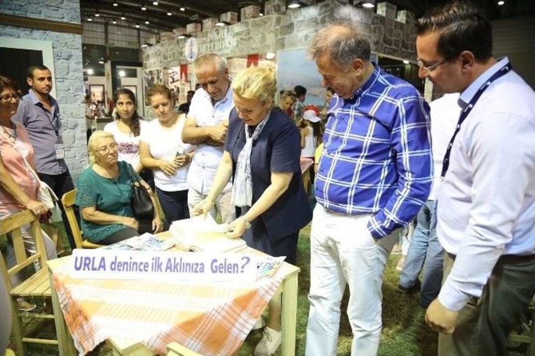 Başkan Uyar Ve Meclis &Uuml;yelerinden Fuar &Ccedil;ıkartması