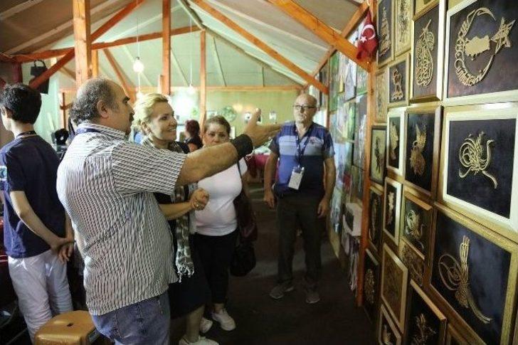 Başkan Uyar Ve Meclis Üyelerinden Fuar Çıkartması G4