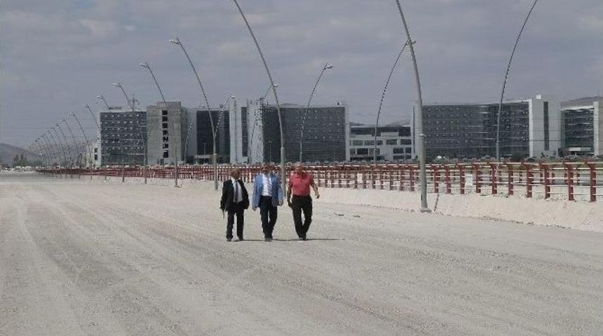 Başkan Çelik Yatırımları Yakından Takip Ediyor